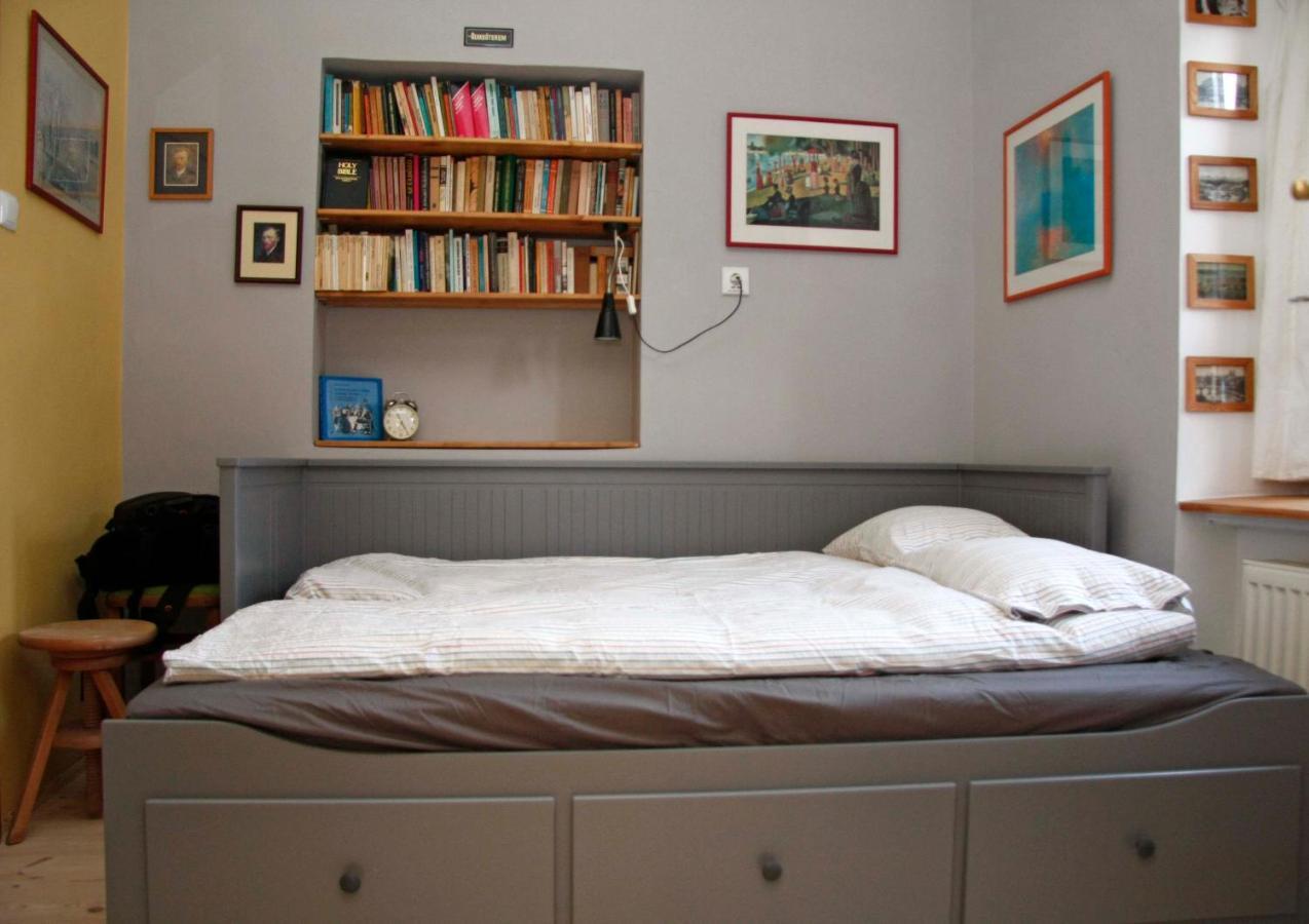 Green Tree Apartment Печ Екстериор снимка