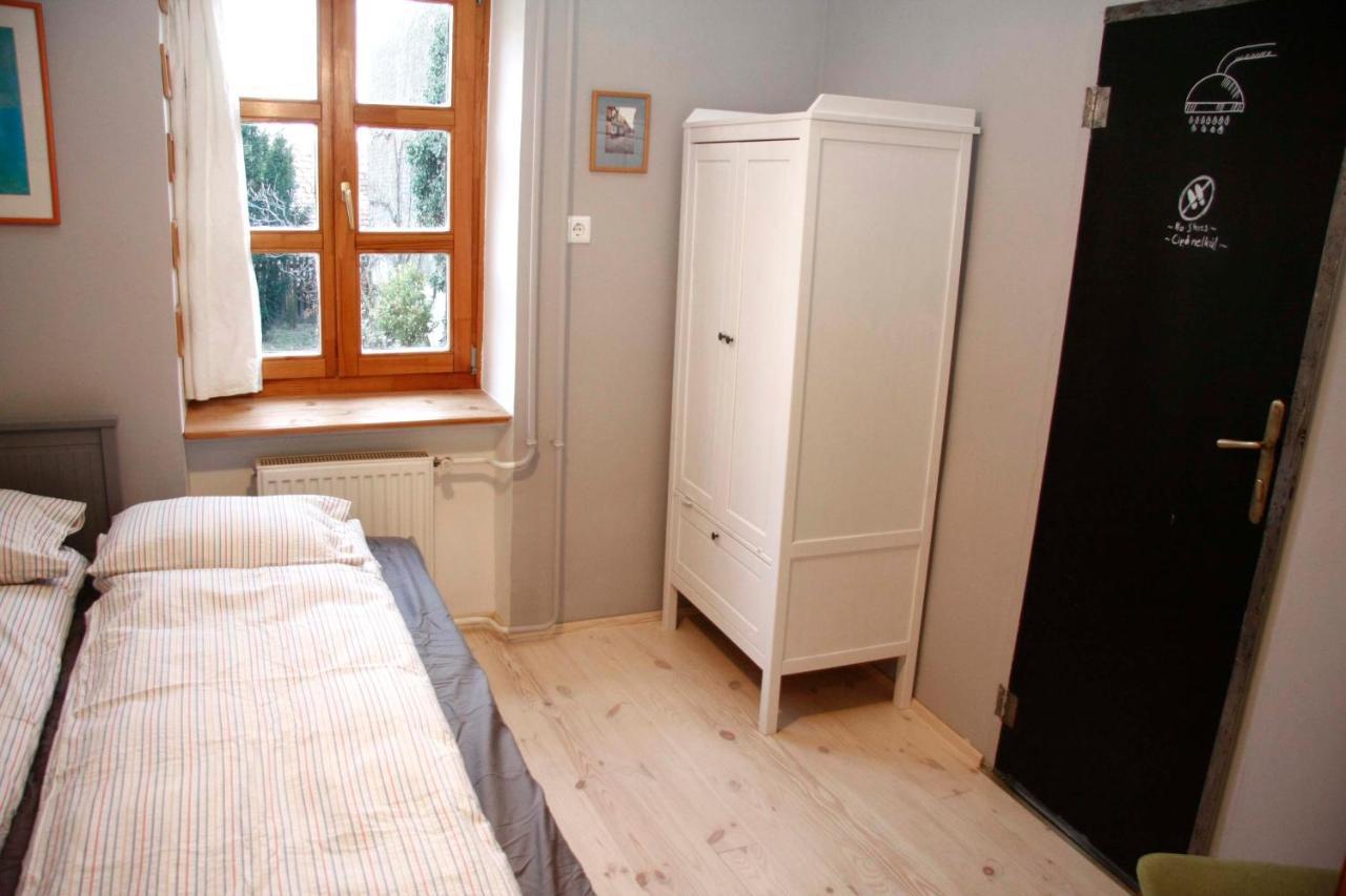 Green Tree Apartment Печ Екстериор снимка