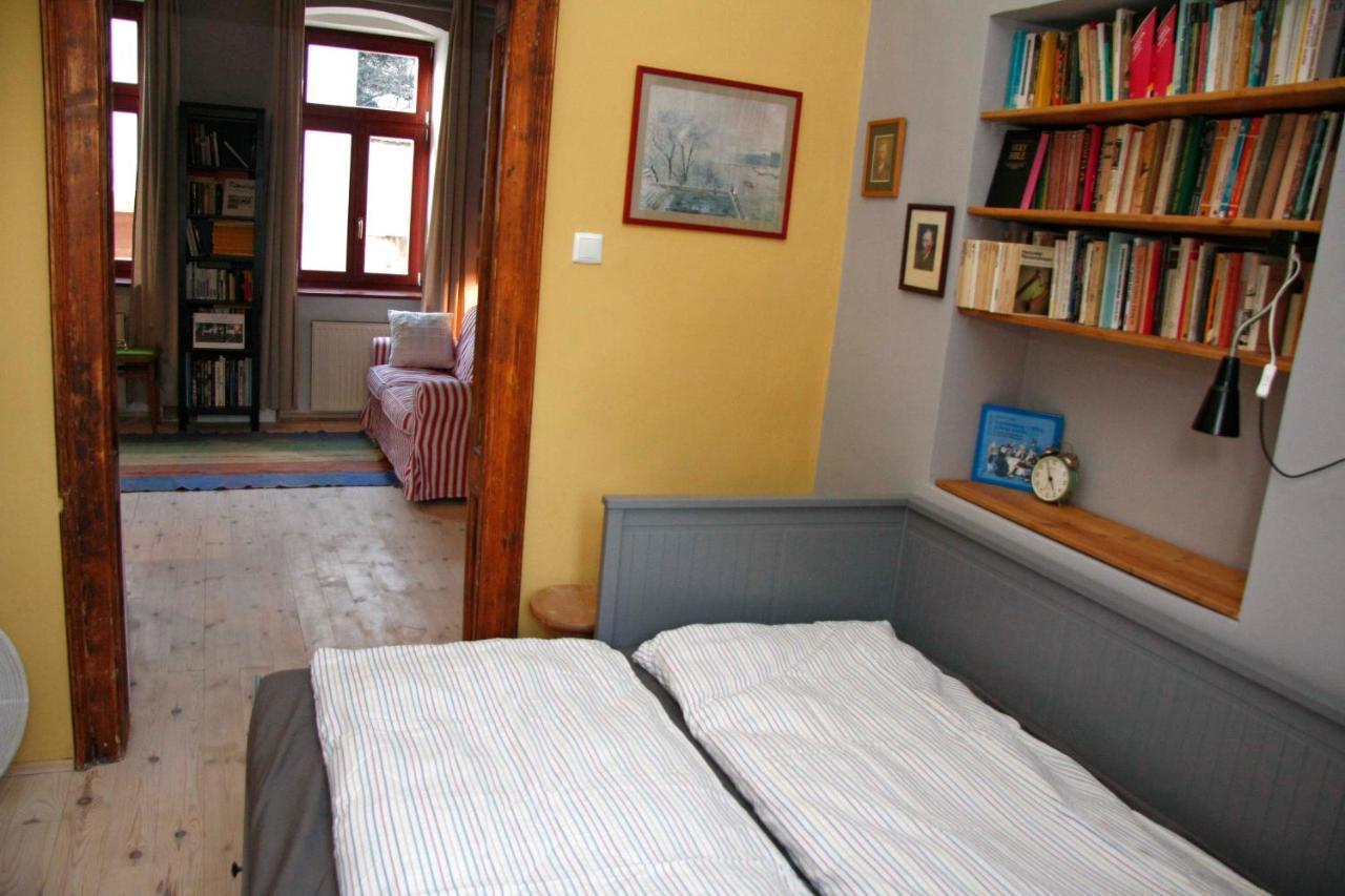 Green Tree Apartment Печ Екстериор снимка