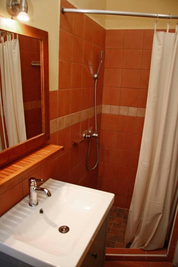 Green Tree Apartment Печ Екстериор снимка